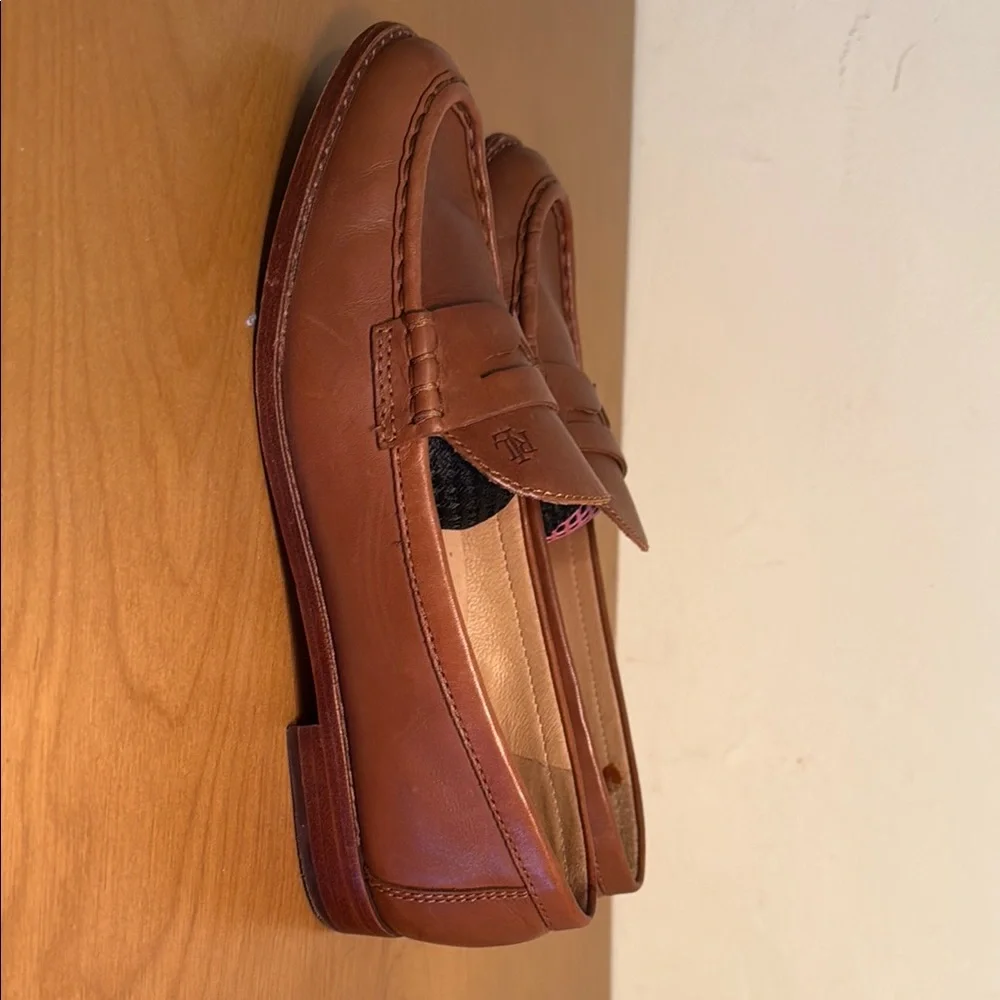 Ralph Lauren Women's Wynnie Loafers - Picture 10 of 10